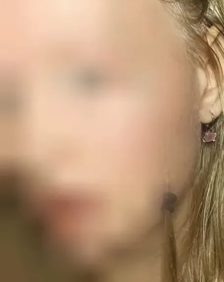 Amalie, 19