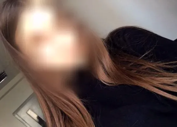 Charlotte, 24