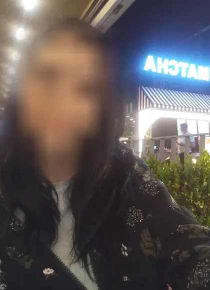 Ellen, 40