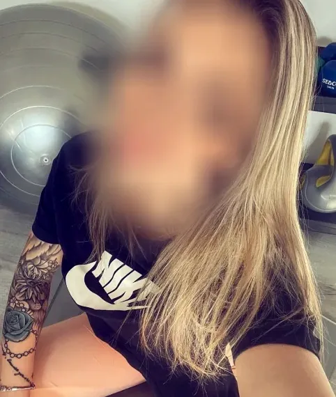 Ida, 21