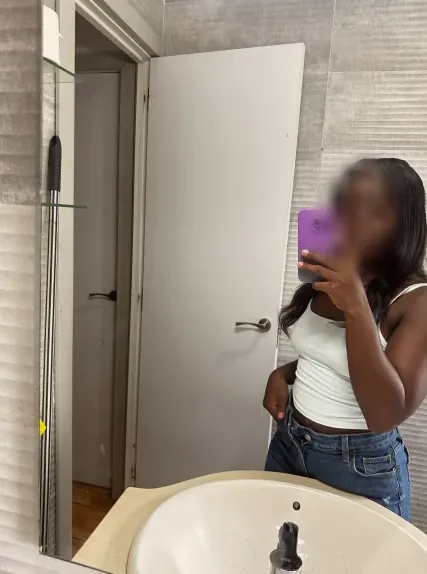 Maja, 29