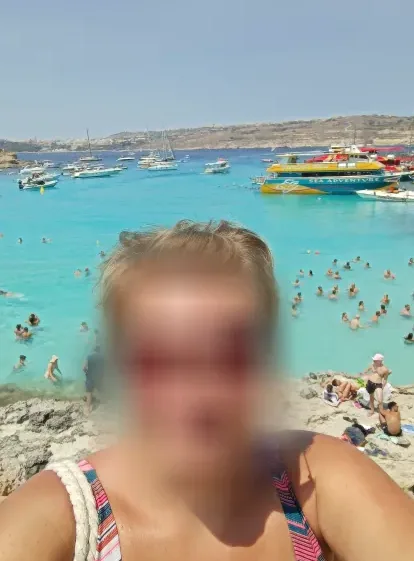 Maria, 40