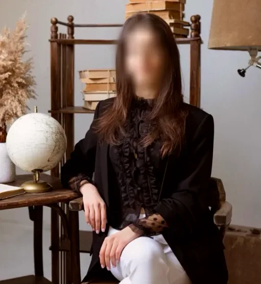 Signe, 31