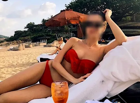 Sofie, 35